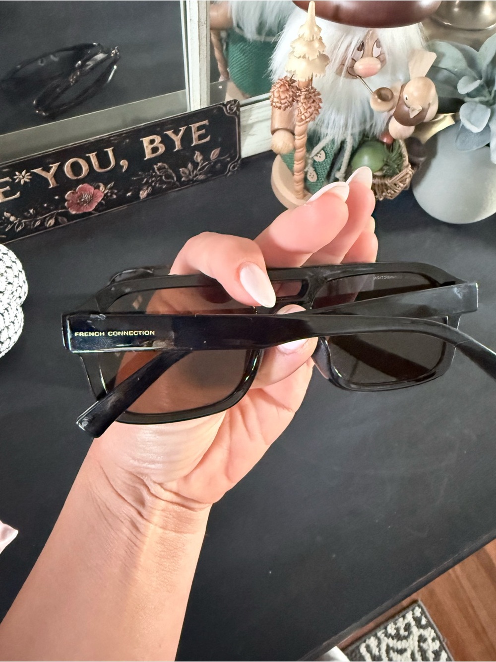 Sunglasses - Picture 2 of 4